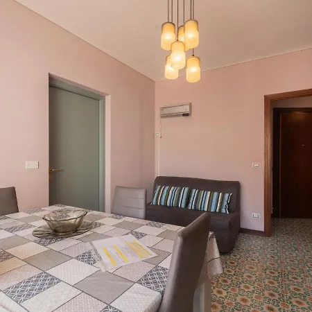 Pleasant In Near Beach Holiday home